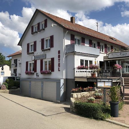 Hotel Heuberger Hof, Wehingen ภายนอก รูปภาพ