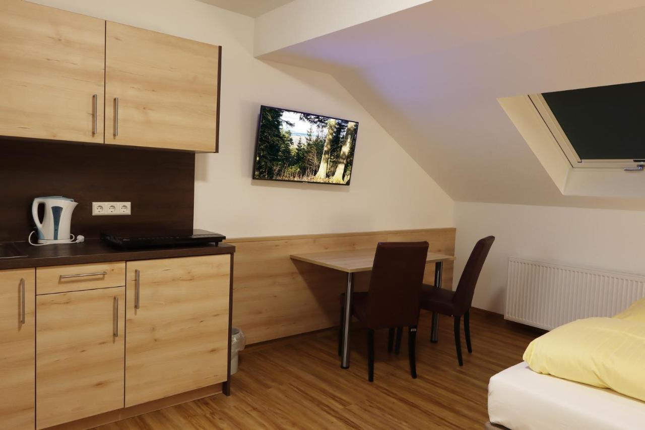 Hotel Heuberger Hof, Wehingen ภายนอก รูปภาพ